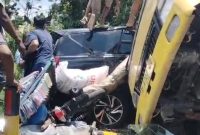 Sejumlah kendaraan yang terlibat kecelakaan beruntun di Waru Pamekasan (Madurakita.com)