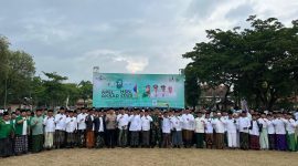 Foto bersama usai upacara Hari Santri di Halaman Pendopo Pamekasan (Madurakita.com)