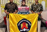 Tiga Mahasiswa UNIRA peraih juara Business Plan Competition (BPC) ACTIVE 2025 yang diselenggarakan oleh Fakultas Ekonomi dan Bisnis Universitas Sebelas Maret (UNS) Surakarta.