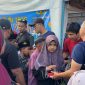 Suasana pasar rakyat di Pamekasan bersama ratusan anak yatim (Madurakita.com)