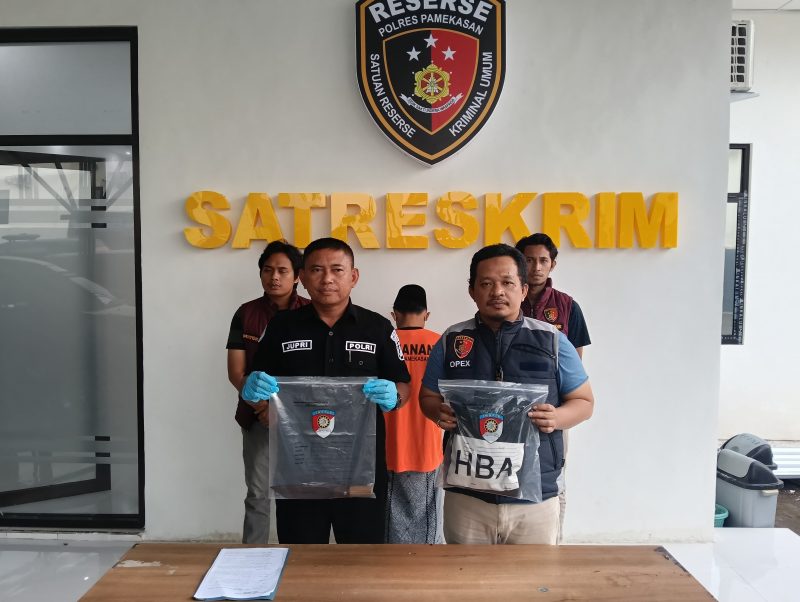 
Satreskrim Polres Pamekasan saat melakukan konferensi pers (madurakita.com) 