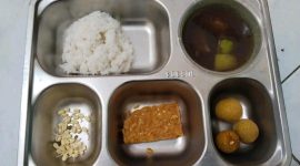 Menu MBG yang dikeluhkan Guru (Madurakita.com) 