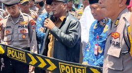 Satgas MBG Pamekasan saat menemui masa aksi (madurakita.com)