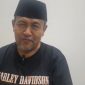 Kuasa hukum korban, Supriyono, saat memberikan keterangan kepada media terkait perkembangan kasus Haji Latif di Pamekasan.